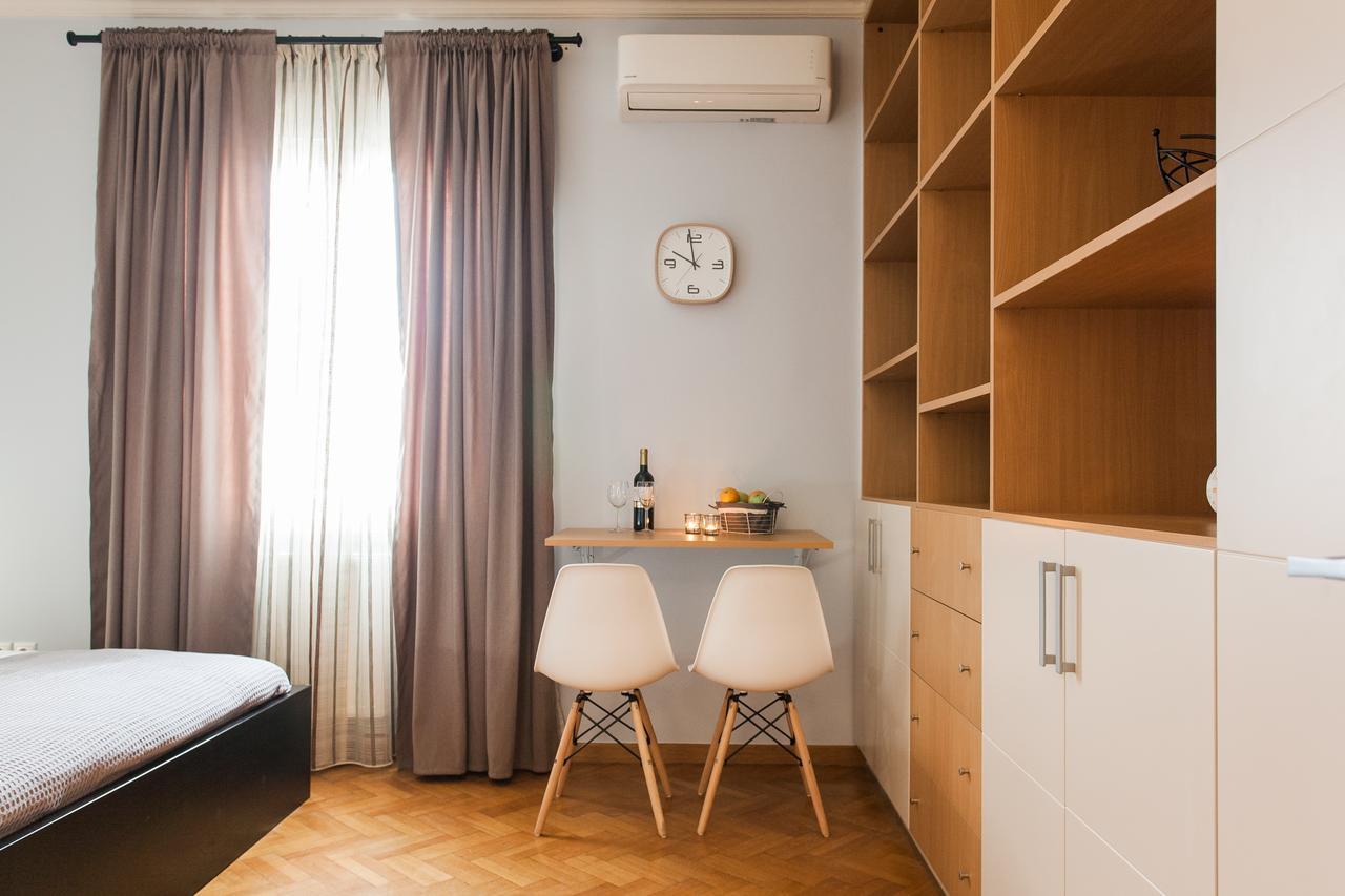 Syntagma Square Apartments By Livin Urbban เอเธนส์ ภายนอก รูปภาพ